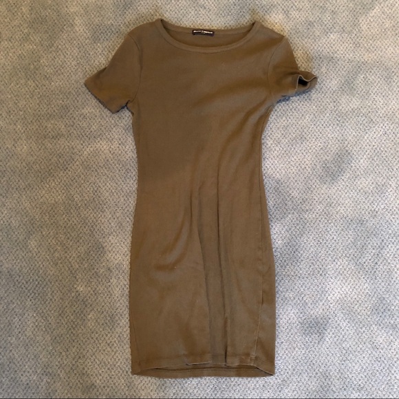 Brandy Melville Jenelle Olive Dress - Picture 2 of 3